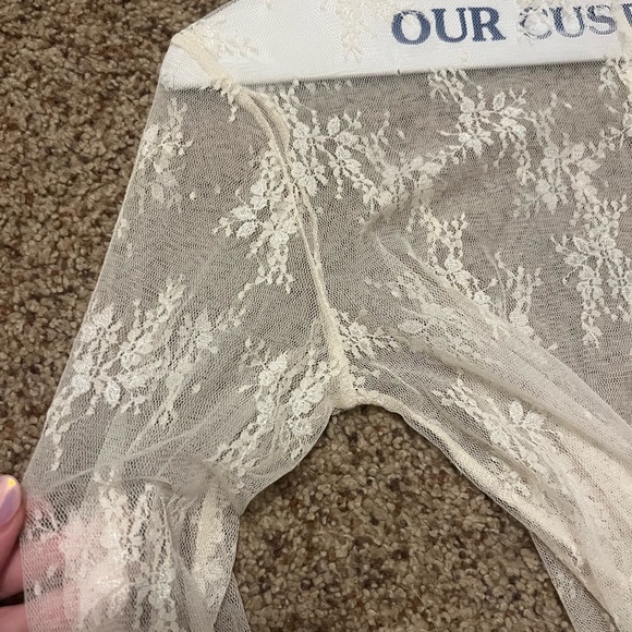 Lace Shirt - Picture 3 of 4